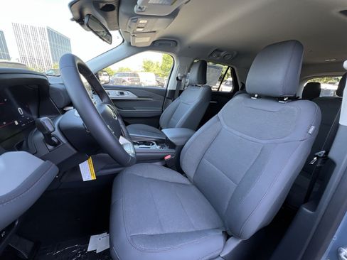 New 2026 Ford Explorer Active AWD/4WD image 13