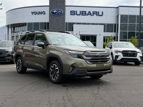 Used 2026 Subaru Forester Premium AWD/4WD image 1