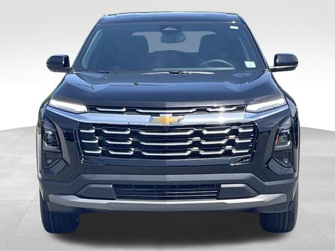 New 2026 Chevrolet Equinox LT w/ Convenience Package II FWD image 8