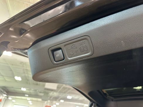 Used 2021 Lincoln Navigator Reserve w/ Luxury Package AWD/4WD image 53