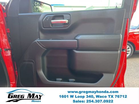 Used 2026 Chevrolet Silverado 1500 Custom Trail Boss AWD/4WD image 11