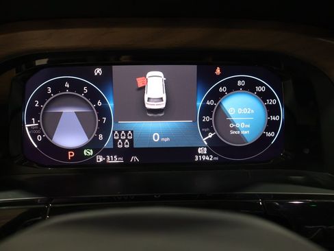 Used 2025 Volkswagen Atlas SE AWD/4WD image 36