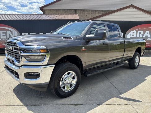 New 2026 RAM 2500 Tradesman image 3