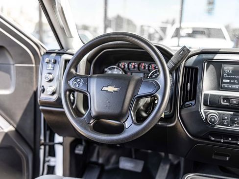 Used 2019 Chevrolet Silverado 2500 W/T AWD/4WD image 31