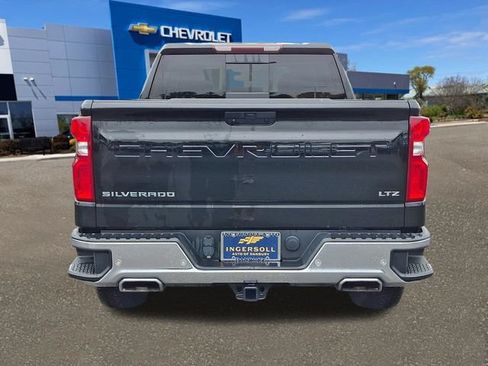Used 2021 Chevrolet Silverado 1500 LTZ w/ LTZ Premium Package AWD/4WD image 26