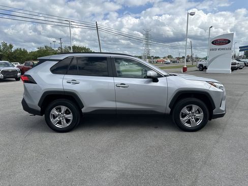 Certified 2025 Toyota RAV4 XLE AWD/4WD image 4