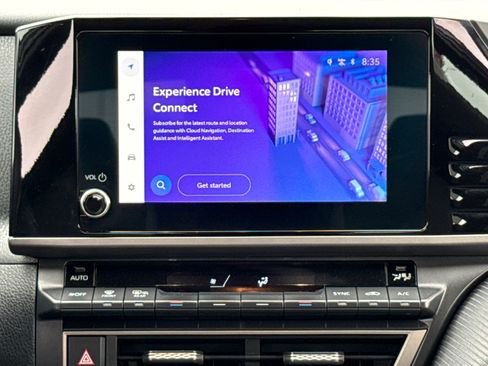 Certified 2025 Toyota Camry SE FWD image 21