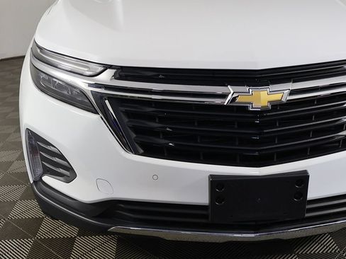 Used 2022 Chevrolet Equinox LT AWD/4WD image 12