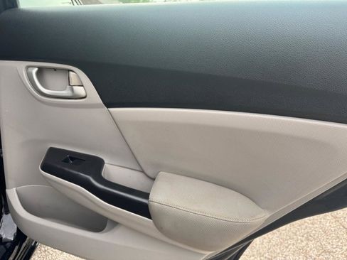 Used 2014 Honda Civic LX image 23