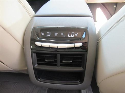 New 2026 Cadillac XT5 Premium Luxury w/ Driver Assist Package FWD image 15