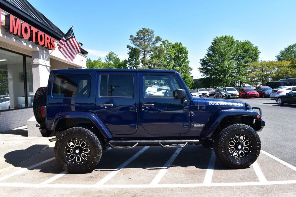 Used 2013 Jeep Wrangler Unlimited Rubicon w/ Connectivity Group AWD/4WD image 7