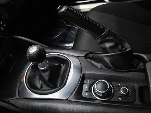 Used 2017 MAZDA MX-5 Miata Club w/ Brembo/BBS Package RWD image 25