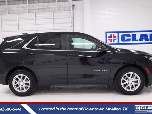 Used 2024 Chevrolet Equinox LT FWD image 4