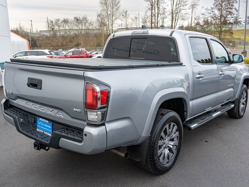 Used 2021 Toyota Tacoma Limited AWD/4WD image 14
