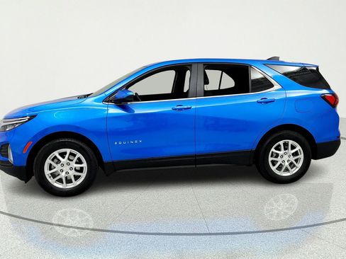 Certified 2024 Chevrolet Equinox LT FWD image 2