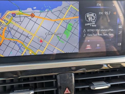 Used 2023 Lexus GX 460 Premium w/ Accessory Package image 14