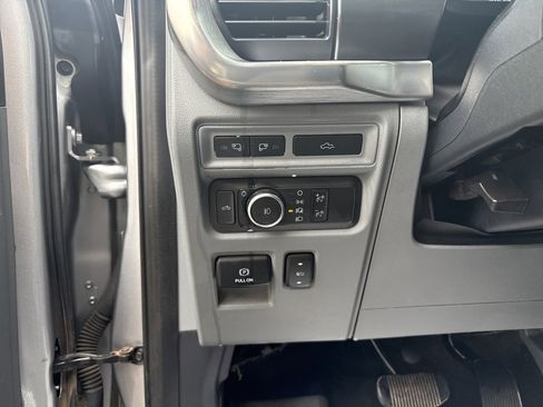 Certified 2022 Ford F150 Lariat w/ Max Trailer Tow Package image 13