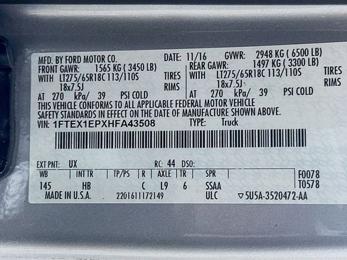 Used 2017 Ford F150 Lariat image 32