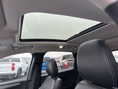 Used 2024 Ford Escape Platinum image 13