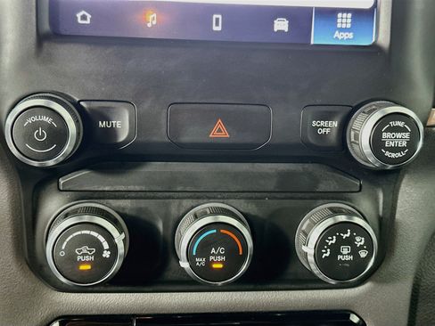 Used 2022 RAM 1500 Big Horn AWD/4WD image 23