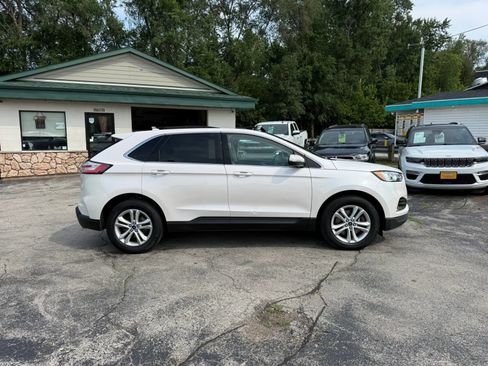Used 2019 Ford Edge SEL w/ Cold Weather Package AWD/4WD image 6