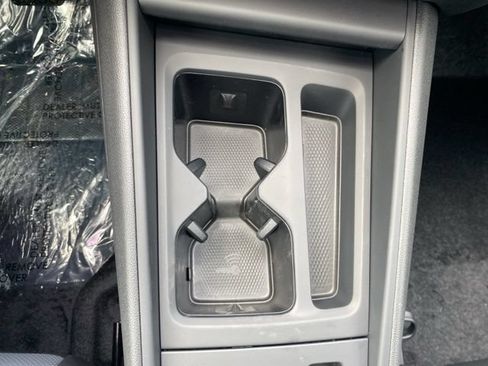 New 2026 Volkswagen Tiguan SE AWD/4WD image 39