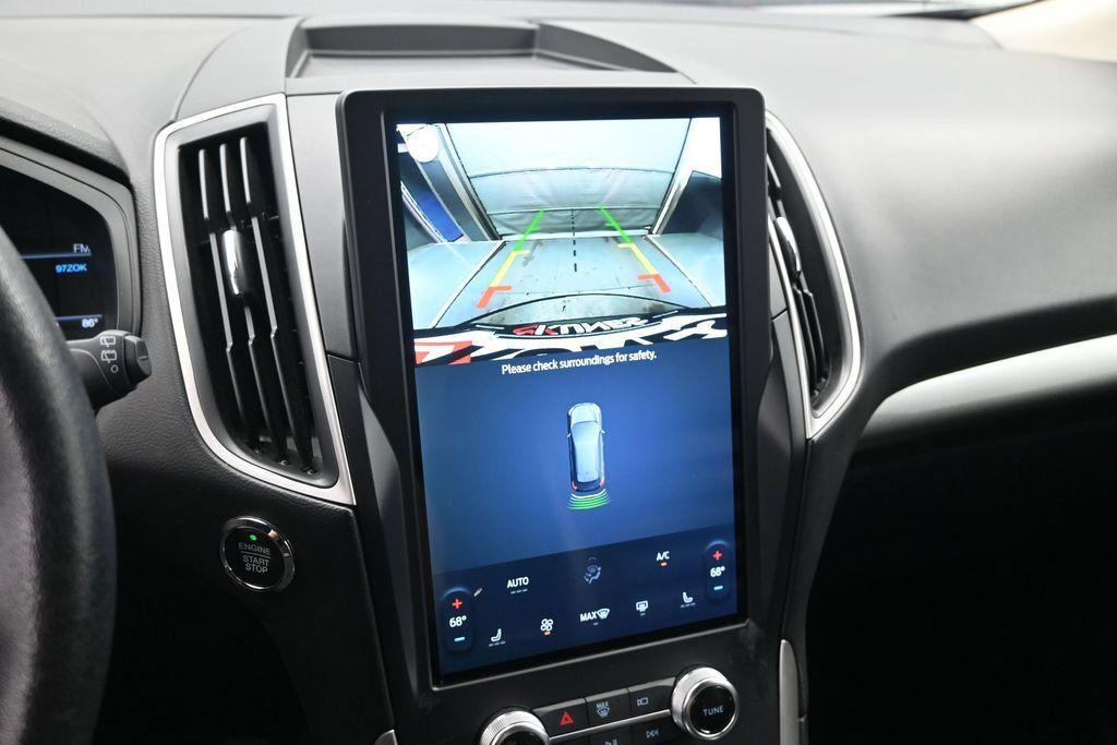 Used 2024 Ford Edge SEL AWD/4WD image 14
