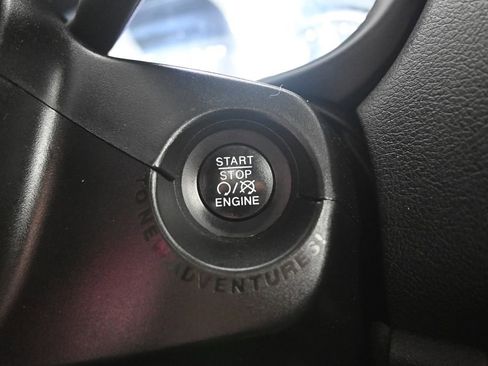 Used 2020 Jeep Renegade Sport AWD/4WD image 30