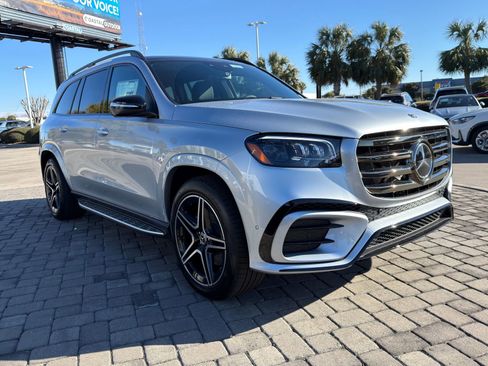 New 2026 Mercedes-Benz GLS 450 4MATIC image 7