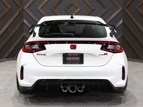 Used 2025 Honda Civic Type R image 18