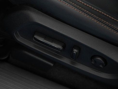 Certified 2023 Honda Pilot TrailSport image 18