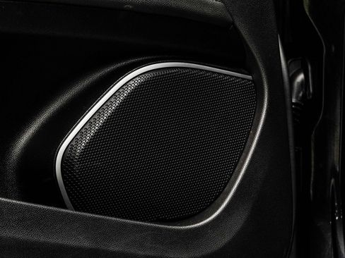 Used 2023 Alfa Romeo Stelvio Veloce image 36