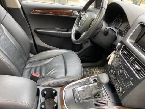 Used 2011 Audi Q5 2.0T Premium image 9