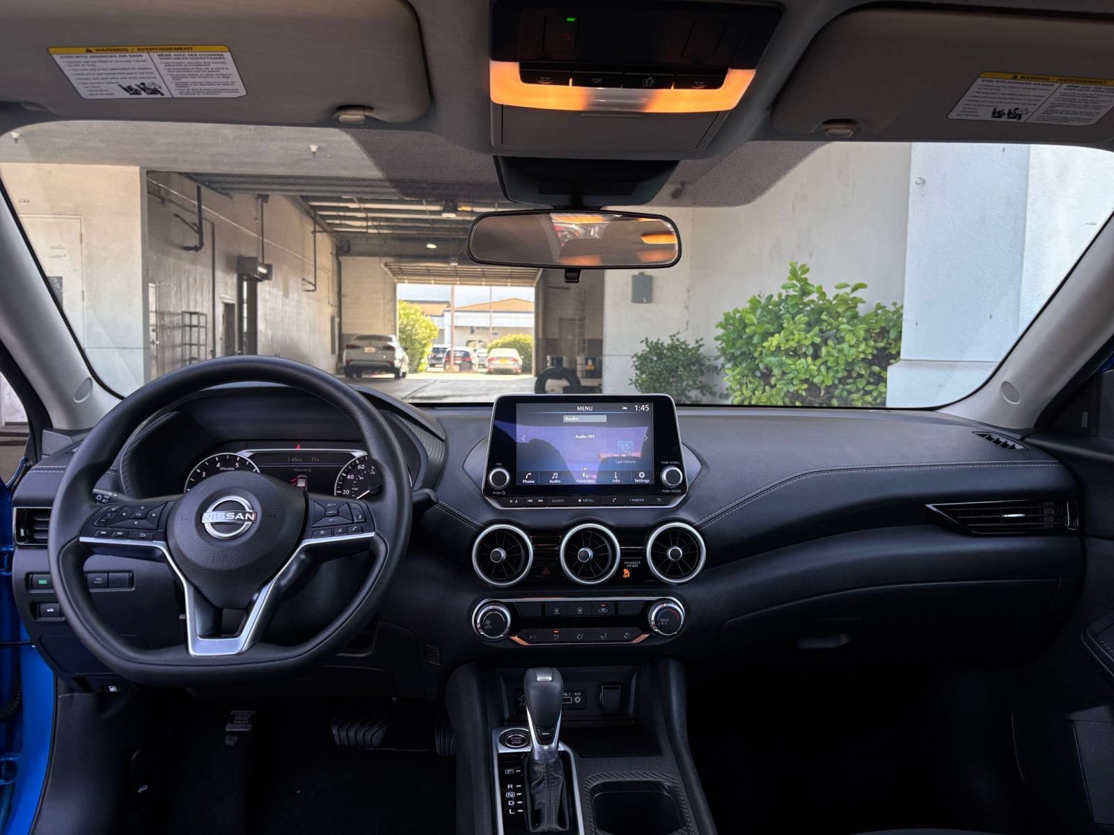 Used 2025 Nissan Sentra SV FWD image 31