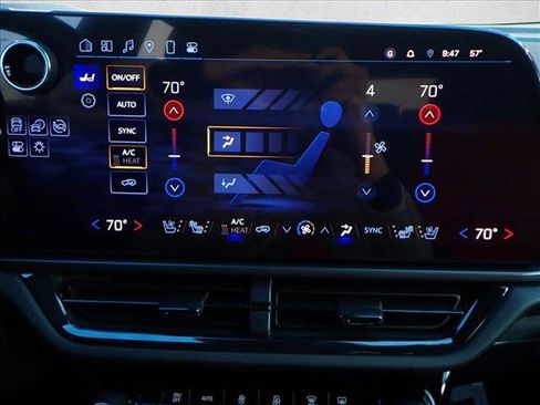 New 2025 Chevrolet Equinox EV RS image 20