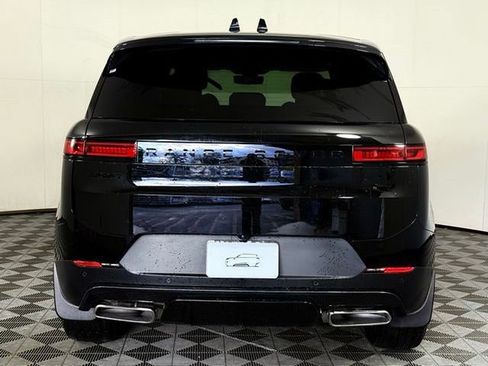 New 2026 Land Rover Range Rover Sport SE image 7