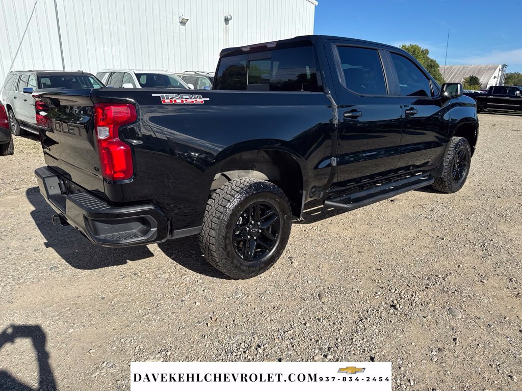Used 2024 Chevrolet Silverado 1500 LT Trail Boss w/ Convenience Package II AWD/4WD image 6
