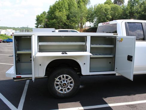 New 2026 Chevrolet Silverado 2500 W/T w/ WT Convenience Package AWD/4WD image 8