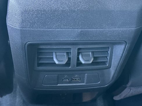 New 2025 GMC Canyon Elevation w/ Convenience Package image 13