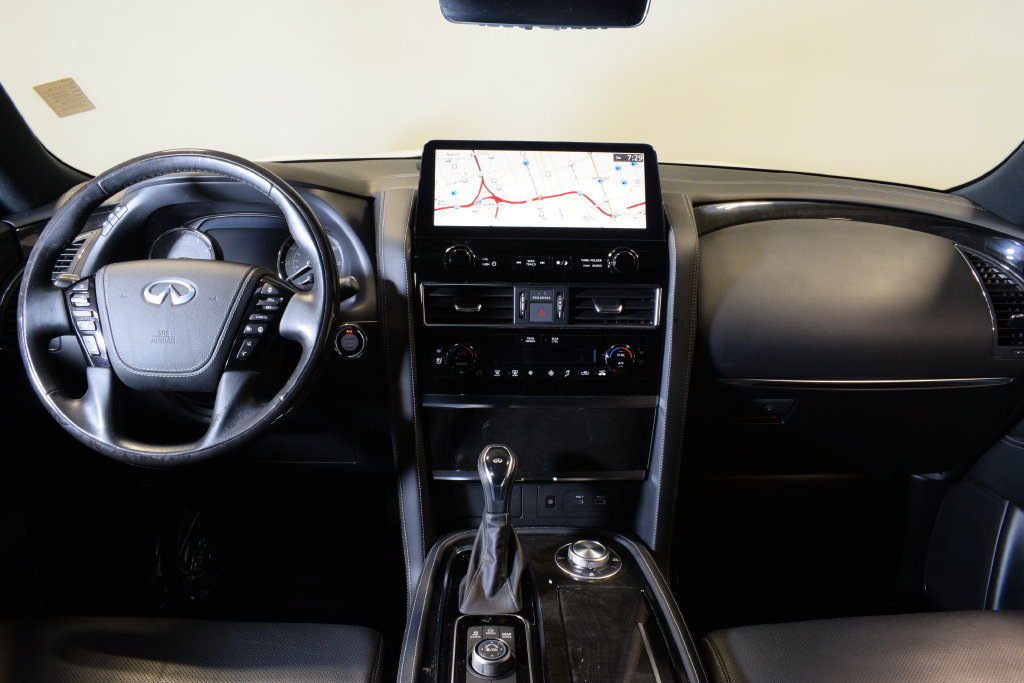 Certified 2024 INFINITI QX80 Sensory AWD/4WD image 17