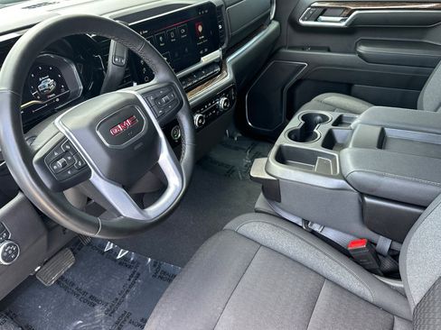 Certified 2023 GMC Sierra 1500 Elevation image 10