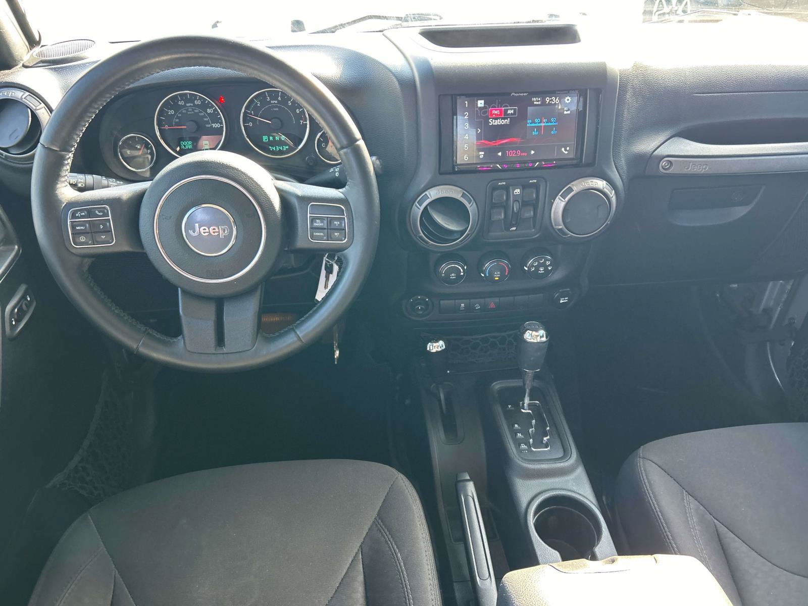 Used 2017 Jeep Wrangler Unlimited Sport w/ Quick Order Package 24S AWD/4WD image 14