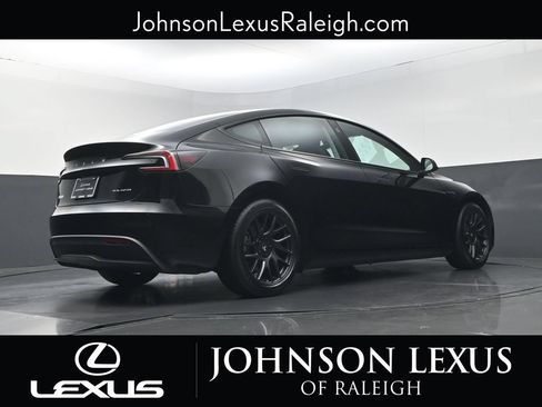 Used 2024 Tesla Model 3 Long Range AWD/4WD image 17