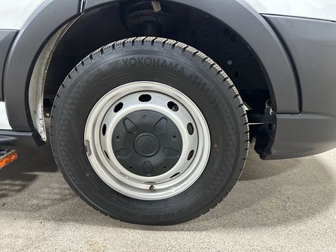 Used 2020 Ford Transit 150 Medium Roof image 60