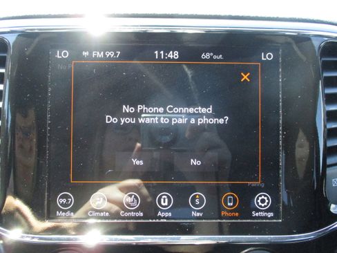 Used 2022 Jeep Grand Cherokee Laredo X image 26