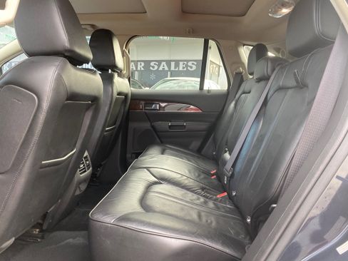 Used 2014 Lincoln MKX w/ Equipment Group 102A image 17