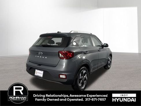 New 2026 Hyundai Venue SEL image 4