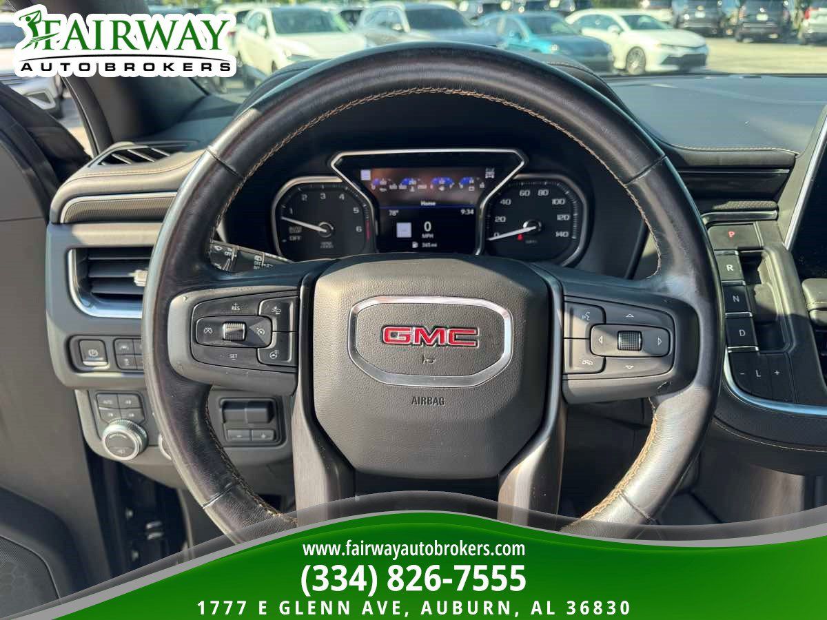 Used 2021 GMC Yukon XL AT4 w/ AT4 Premium Plus Package AWD/4WD image 19