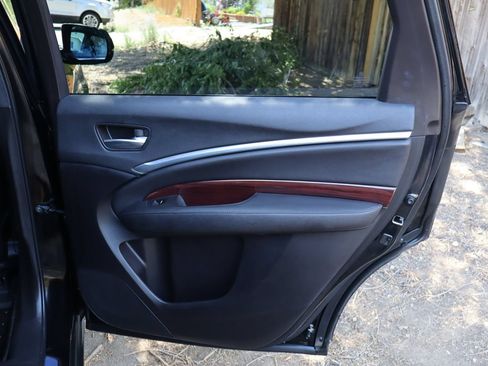 Used 2014 Acura MDX w/ Technology Package AWD/4WD image 25
