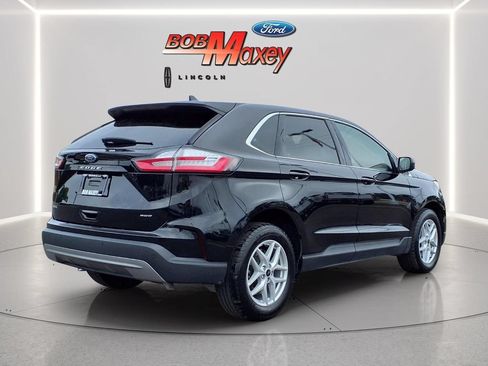 Used 2024 Ford Edge SEL w/ Convenience Package AWD/4WD image 4